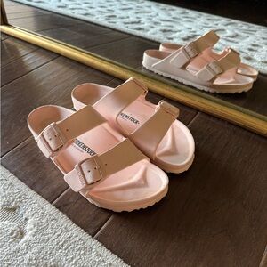 Birkenstock Pink Arizona slides